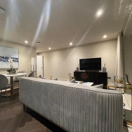 Sophisticated 1Br, 1 Ba Chigwell Designer Flat Chcl F2 Daire Dış mekan fotoğraf