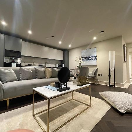 Sophisticated 1Br, 1 Ba Chigwell Designer Flat Chcl F2 Daire Dış mekan fotoğraf